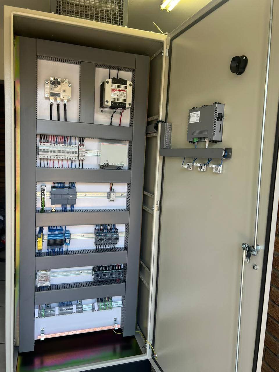 Siemens PLC industrial automation cabinet
