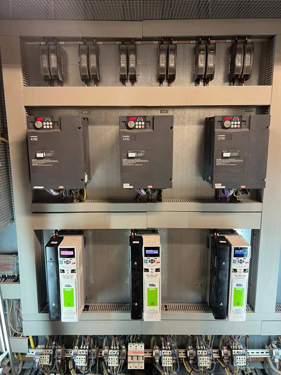Mitsubishi A700 VFD variable speed drive array